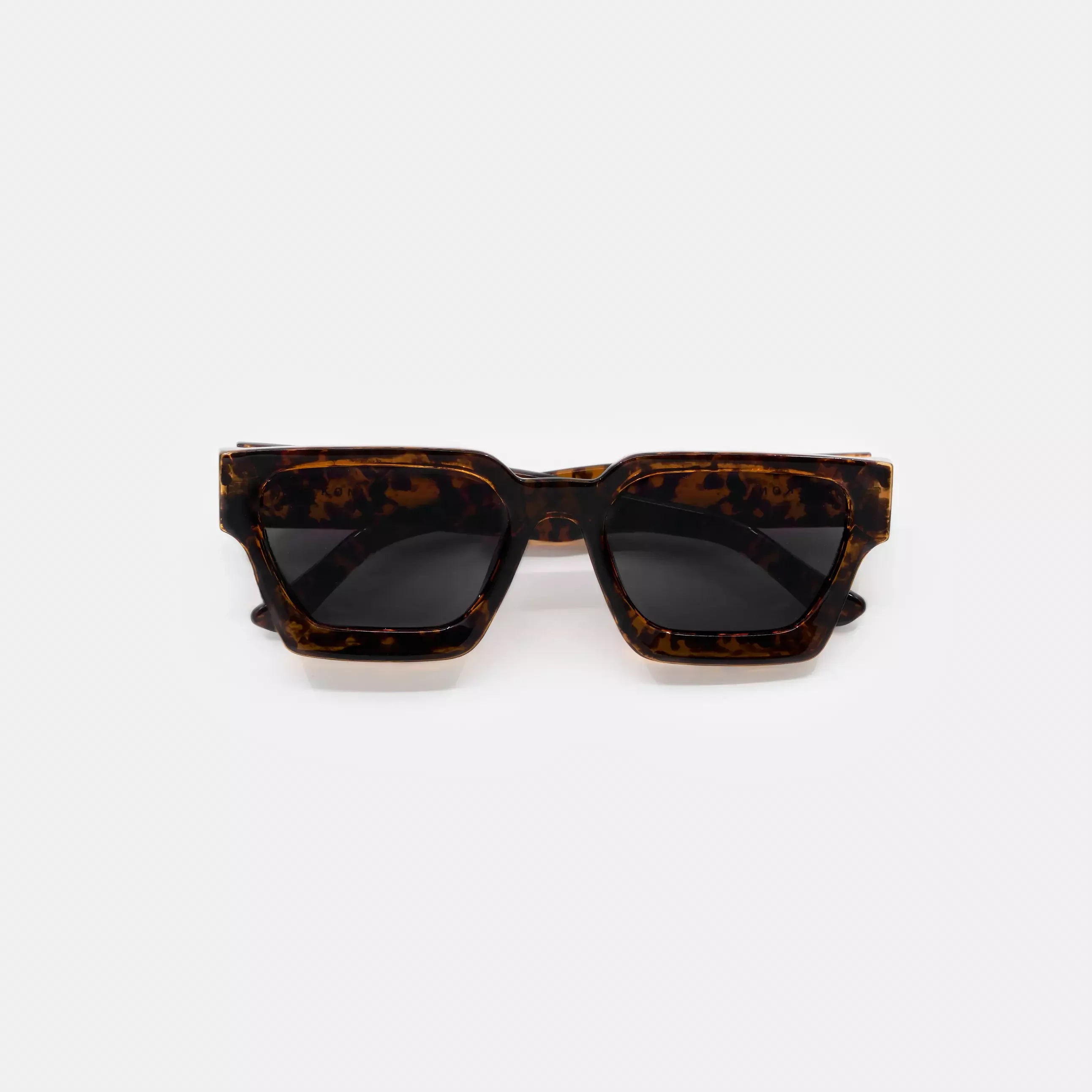 AVER | Leopard