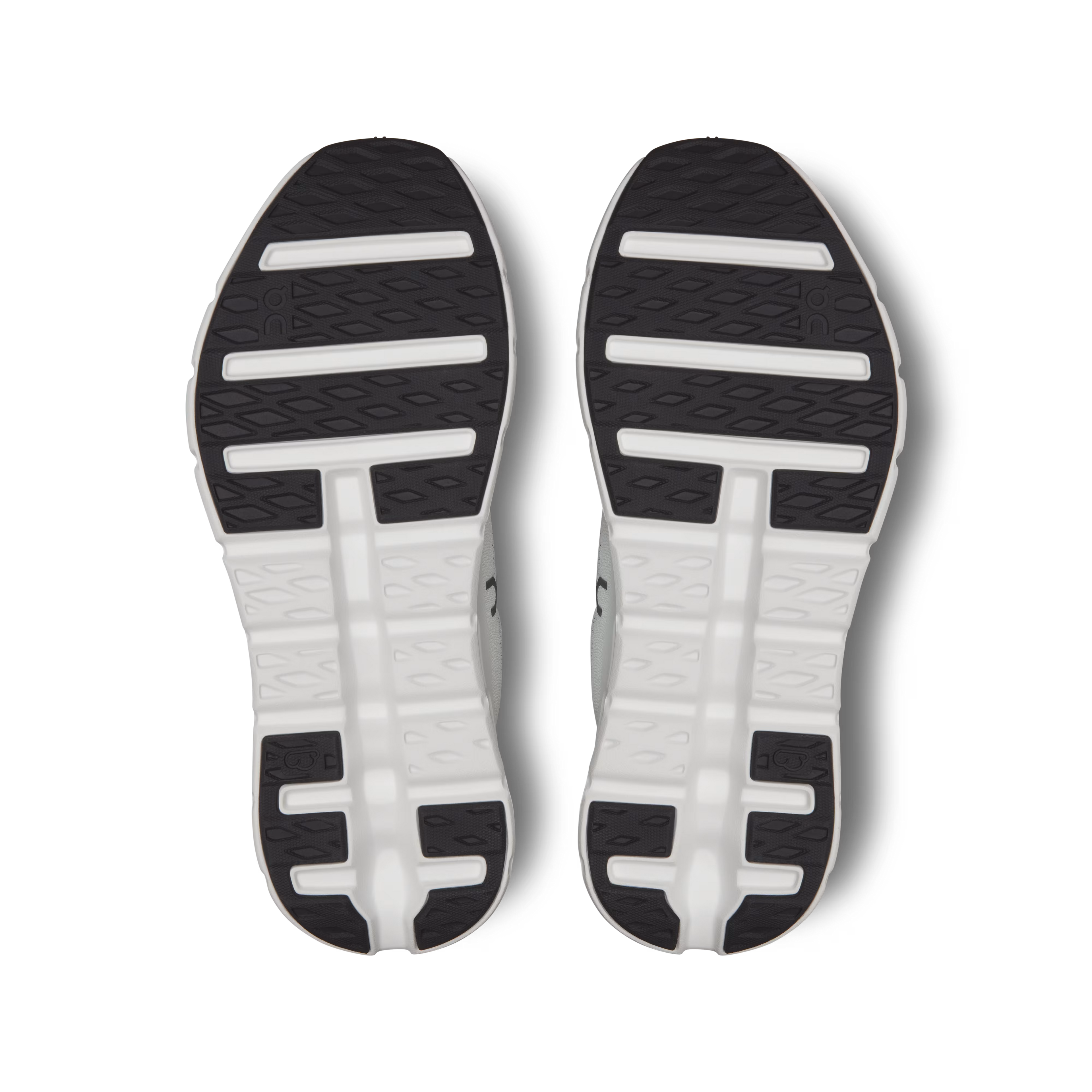 On Cloud Cloudtilt | Black/Ivory